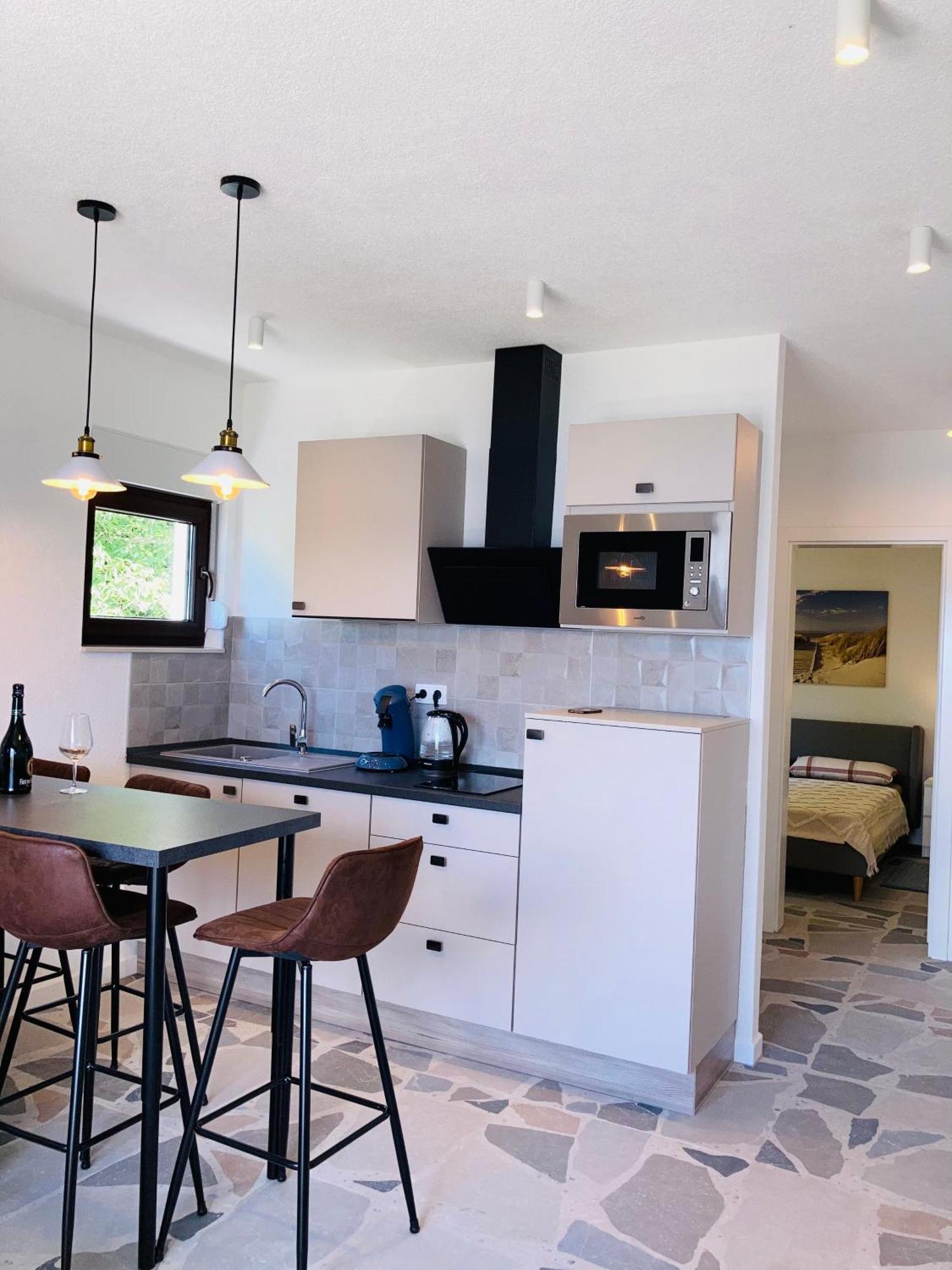 Emmi Apartments Marusici  Zewnętrze zdjęcie